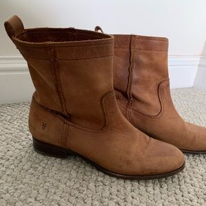 Frye leather boots size 8